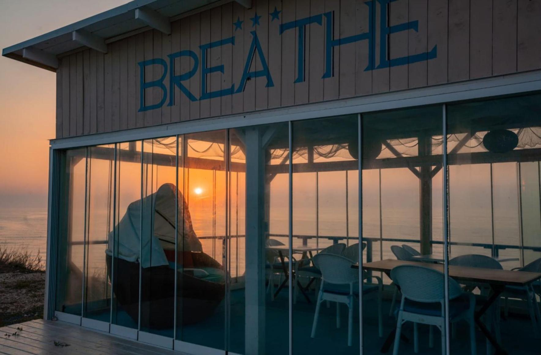 Breathe Hotel Vama Veche Eksteriør billede
